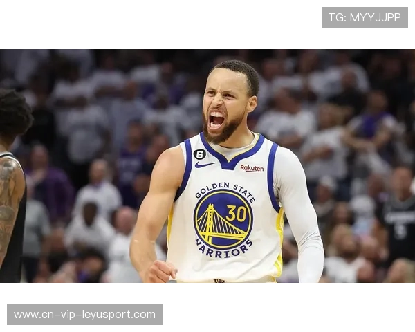 库里接球即射，金州勇士不给调整空间
