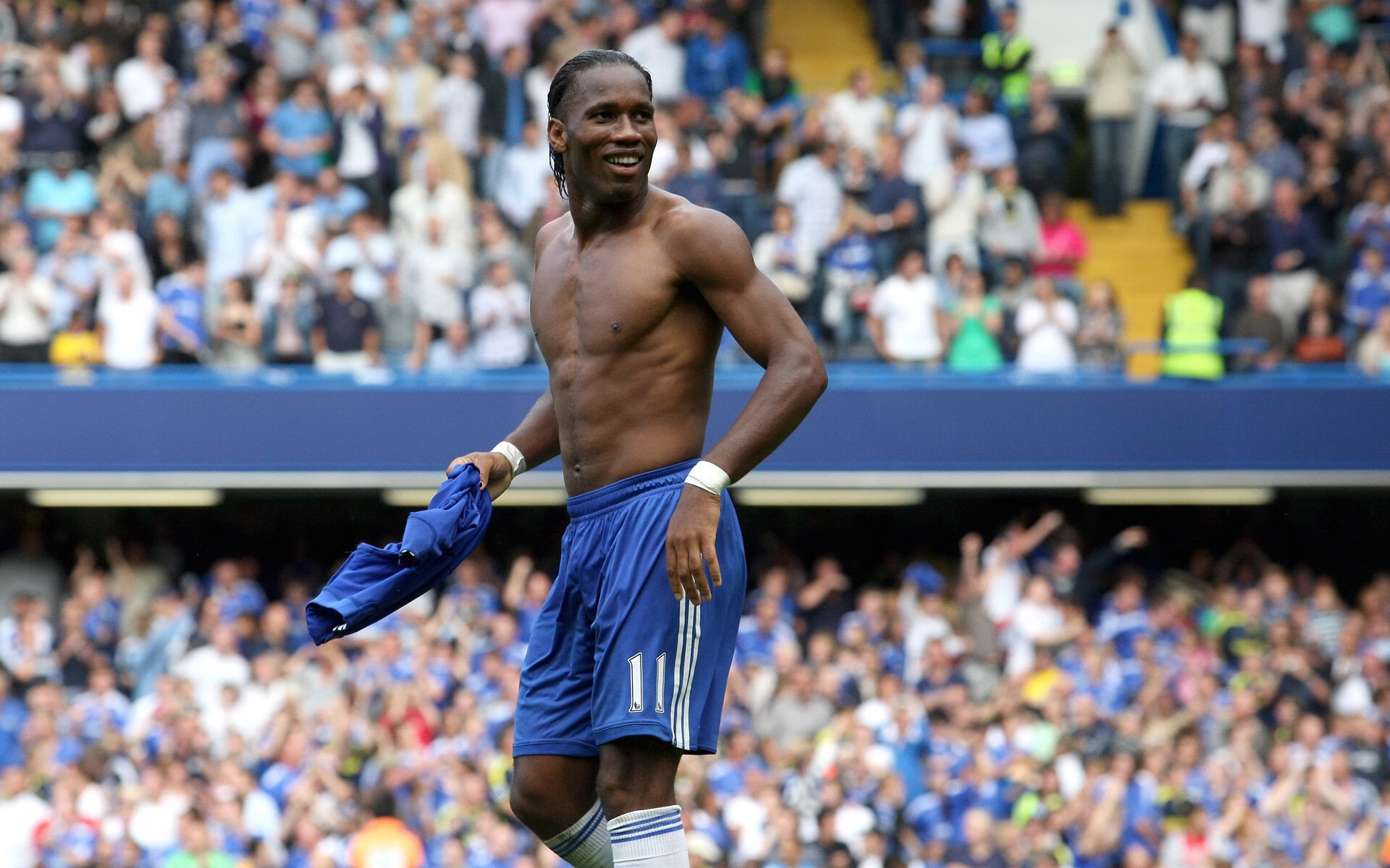 切尔西欧冠出线形势复杂，2-2战平卡拉巴赫，难以保持优势，切尔西时隔9年 第二次捧起欧冠奖杯